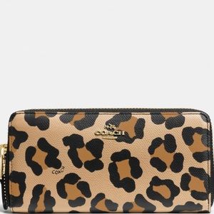 COACH Wallet Ocelot- looking to purchase